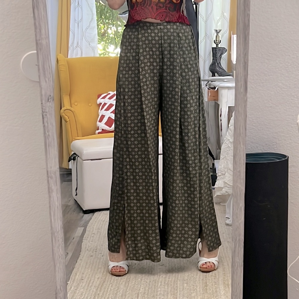 Her Entire Name Says Grace boho sage wrap pant Sz. S Green Maxi Scort Wide Leg